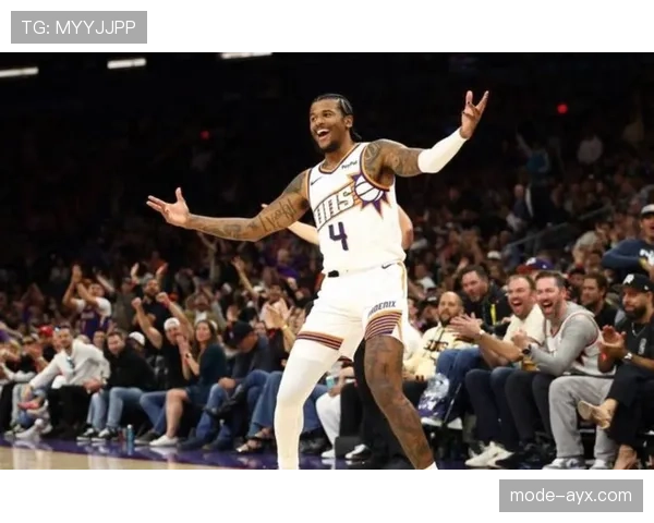 杰伦·格林突破拉开球队进攻空间效率明显提升