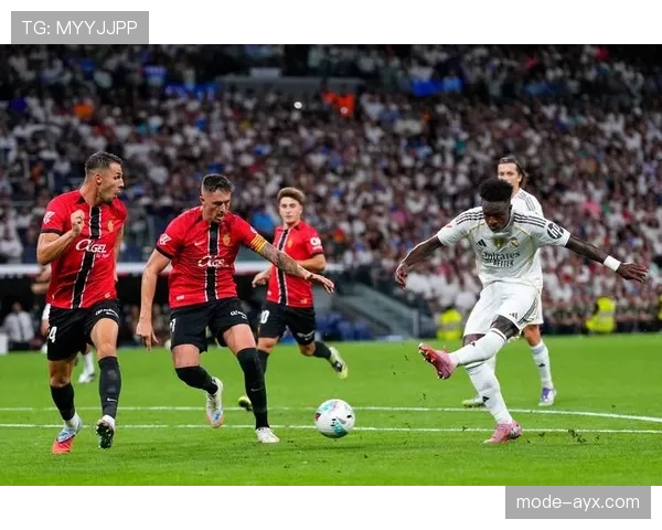 皇马效率与控球失衡加剧，比赛失控趋势逐步显现